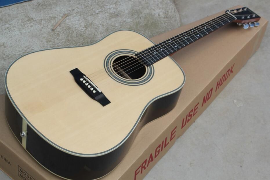 Solid Spruce Top D28