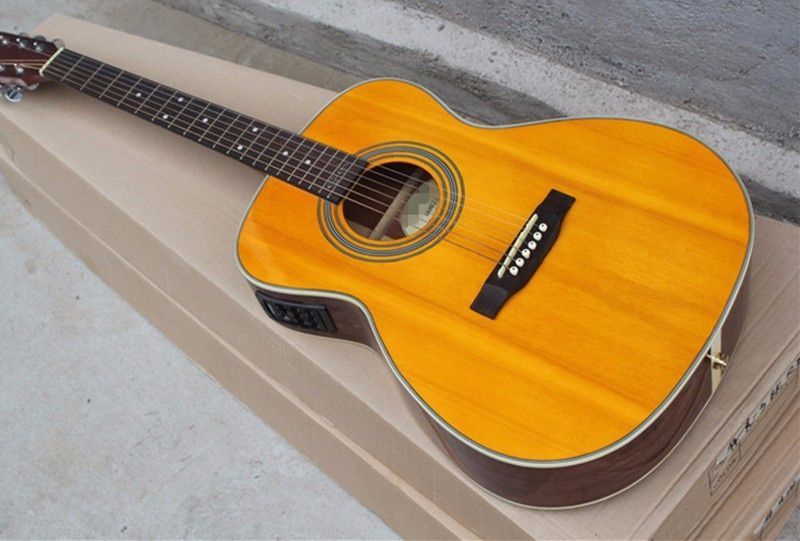 Custom 41 Inch 028 Yellow Body Acoustic Guitar with Signature Solid Top Chrome Tuners Body Binding Mahogany Back
