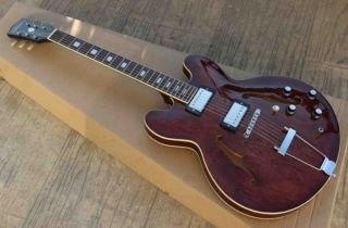 Custom Shop 335 Walnut Finish Jazz Electric Guitar