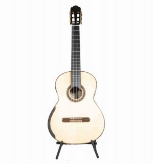Chamber Concert by Yulong Guo Classic Guitar Spruce Double Top Pau Ferro Back Sides 640mm Scale Length