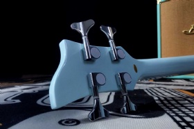Custom 4 Strings Honfer Violin Electric Bass Guitar in White Color