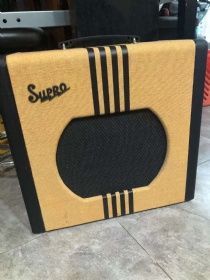 Custom Surpo Style Combo 5W Grand Guitar Amp Studio