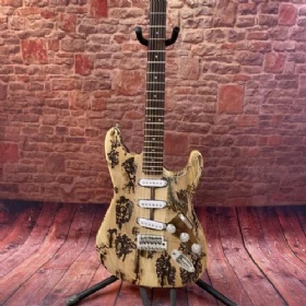 Customized high-quality ST electric guitar hot selling guitar with SSS pickup