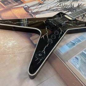 Custom Washburn Dean Body Style Electric Guitar with Tremolo bar HH Pickup